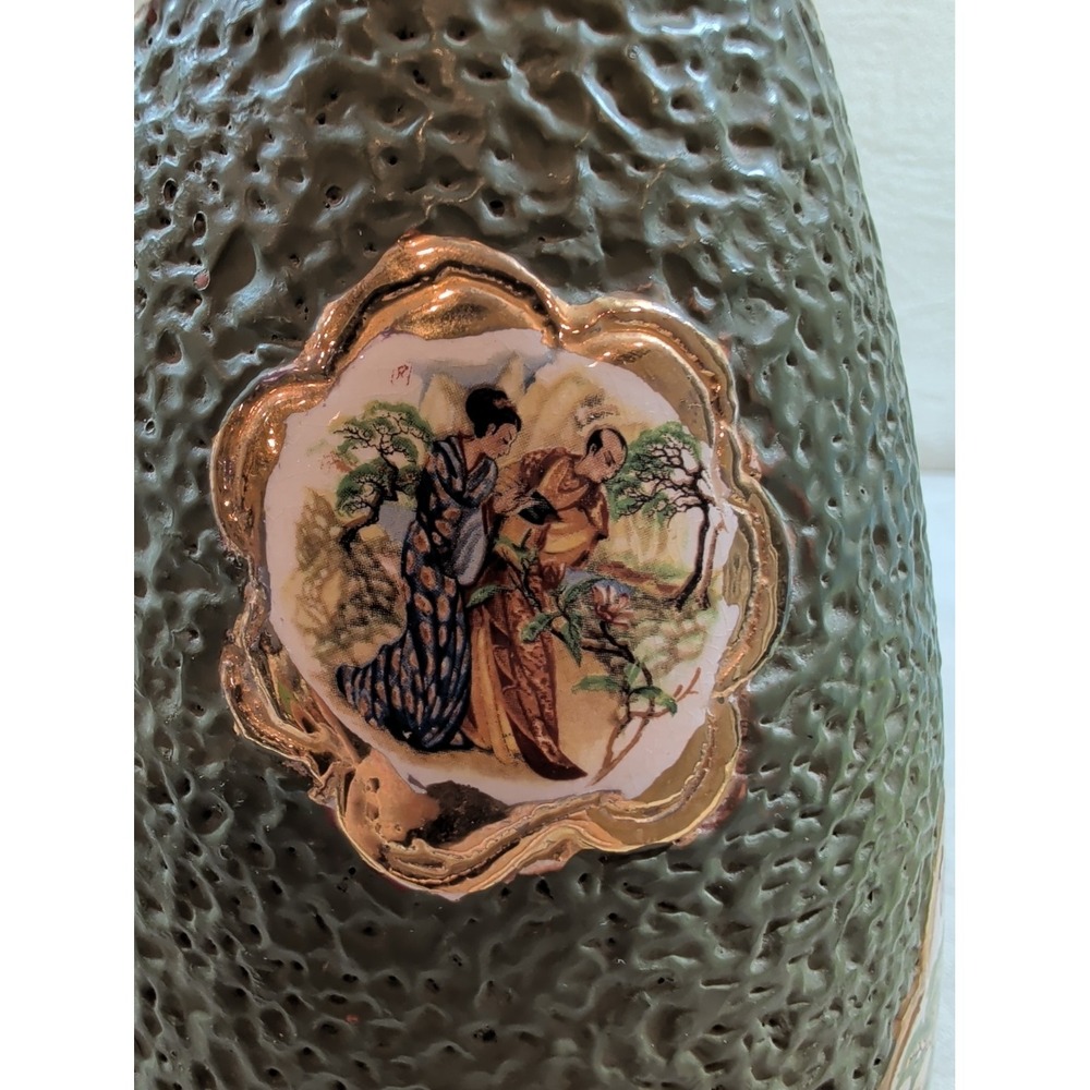 Vintage Japanese Satsuma Style Textured Green Lava Glaze Gilt Porcelain Vase - Picture 8 of 12